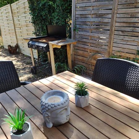 Maisonnette En Residence Avec Piscine Et Tennis Saint-Vallier-de-Thiey Eksteriør billede